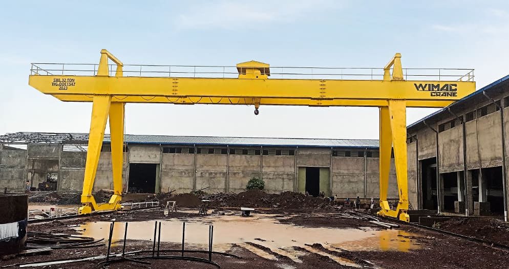 Двухбалочный козловой кран - вид сбоку